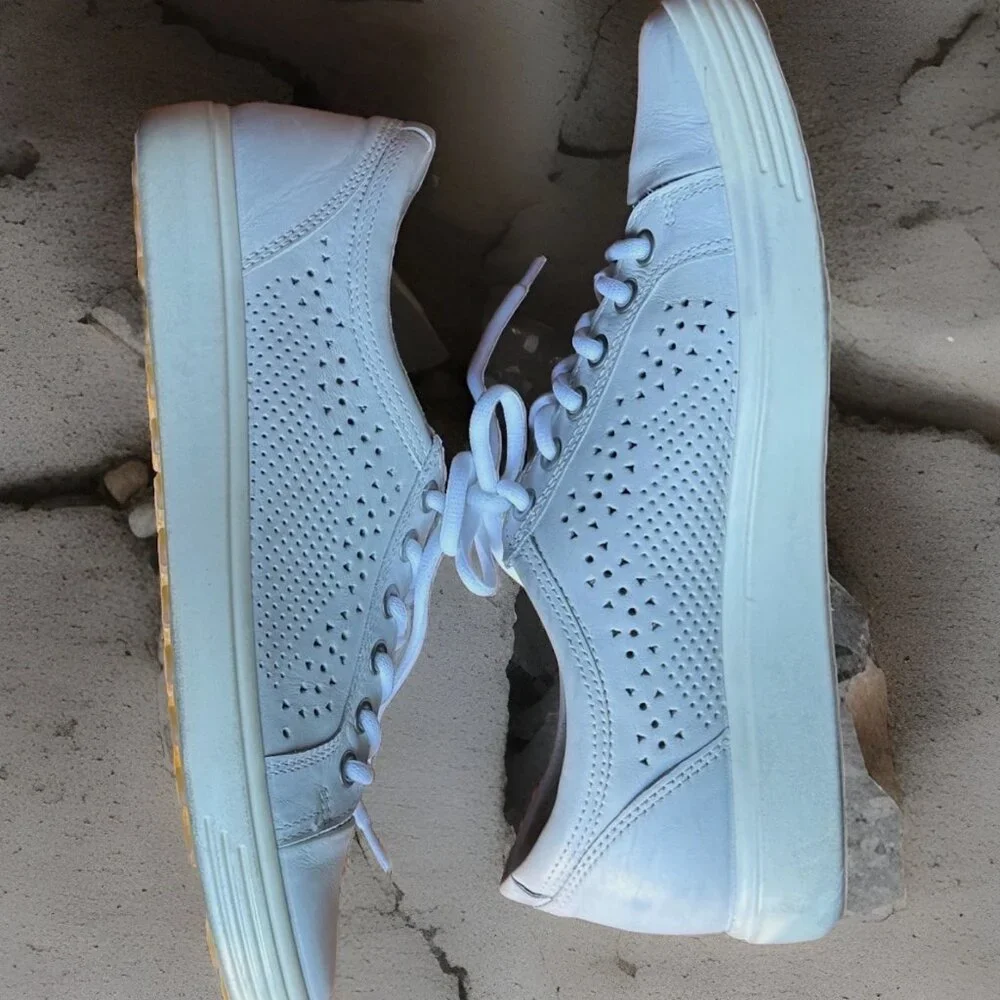 (9) ECCO Soft 7 Trend Tie Perforated Light Gray Leather Low Top Casual Sneakers